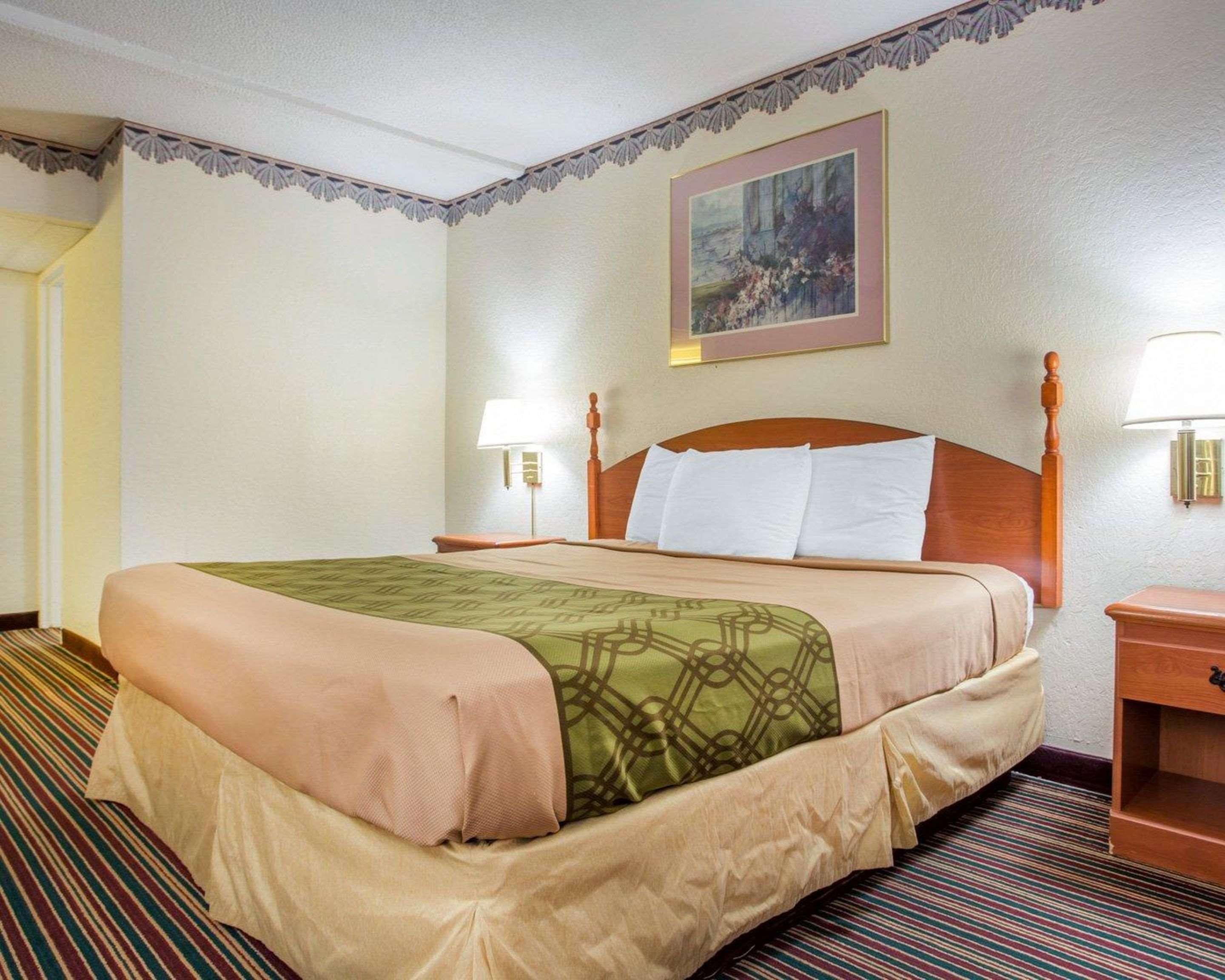 Rodeway Inn Stone Mountain Такер Экстерьер фото