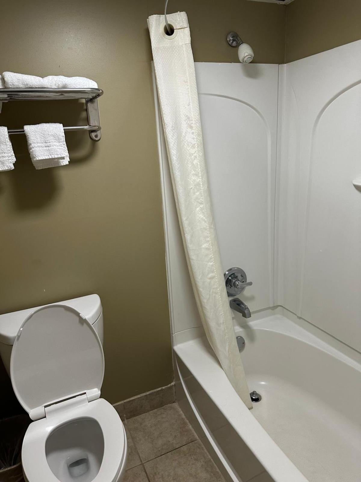 Rodeway Inn Stone Mountain Такер Экстерьер фото