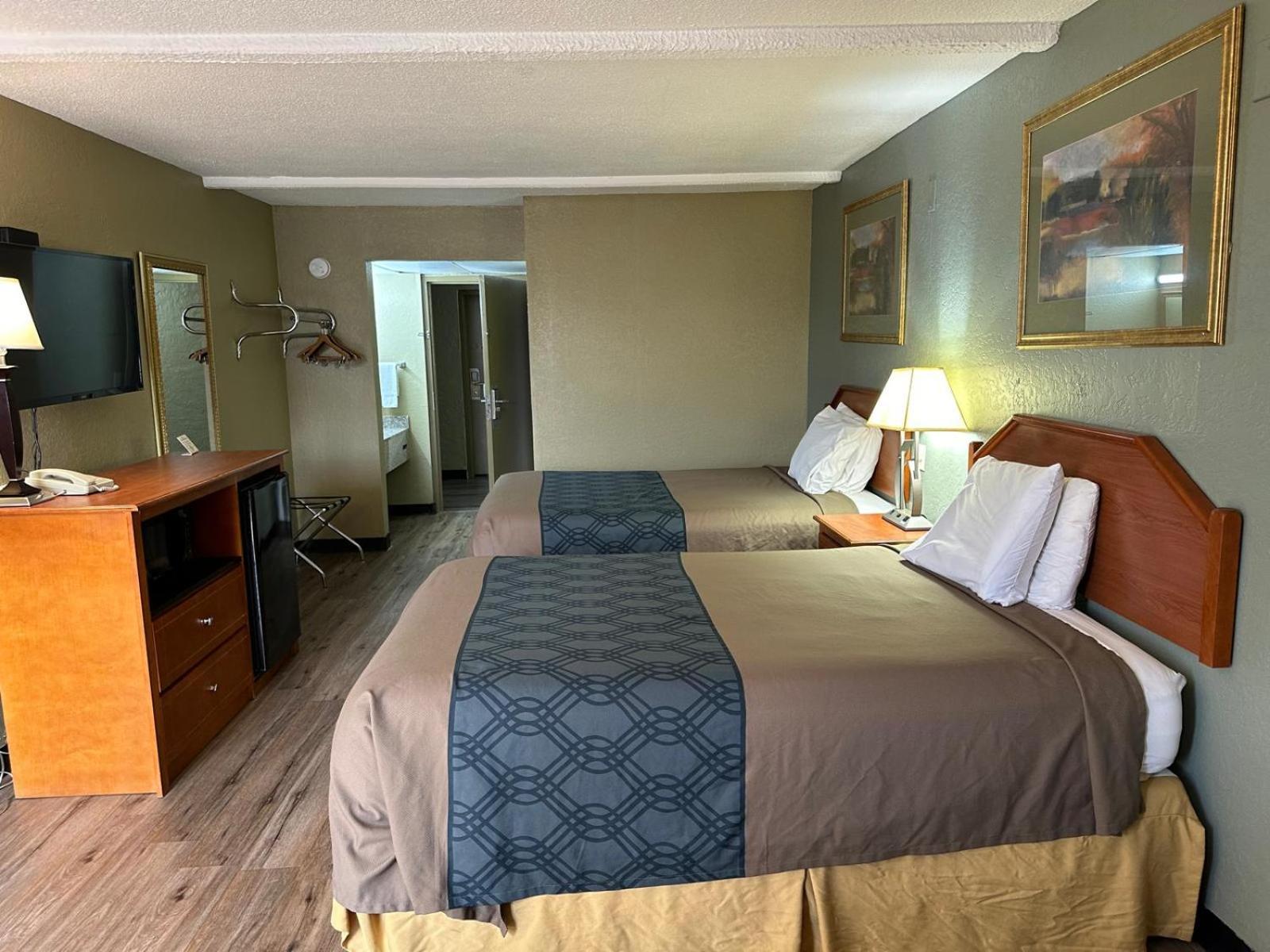 Rodeway Inn Stone Mountain Такер Экстерьер фото