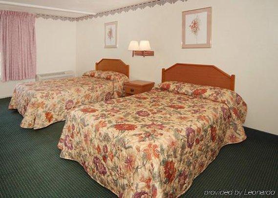 Rodeway Inn Stone Mountain Такер Экстерьер фото