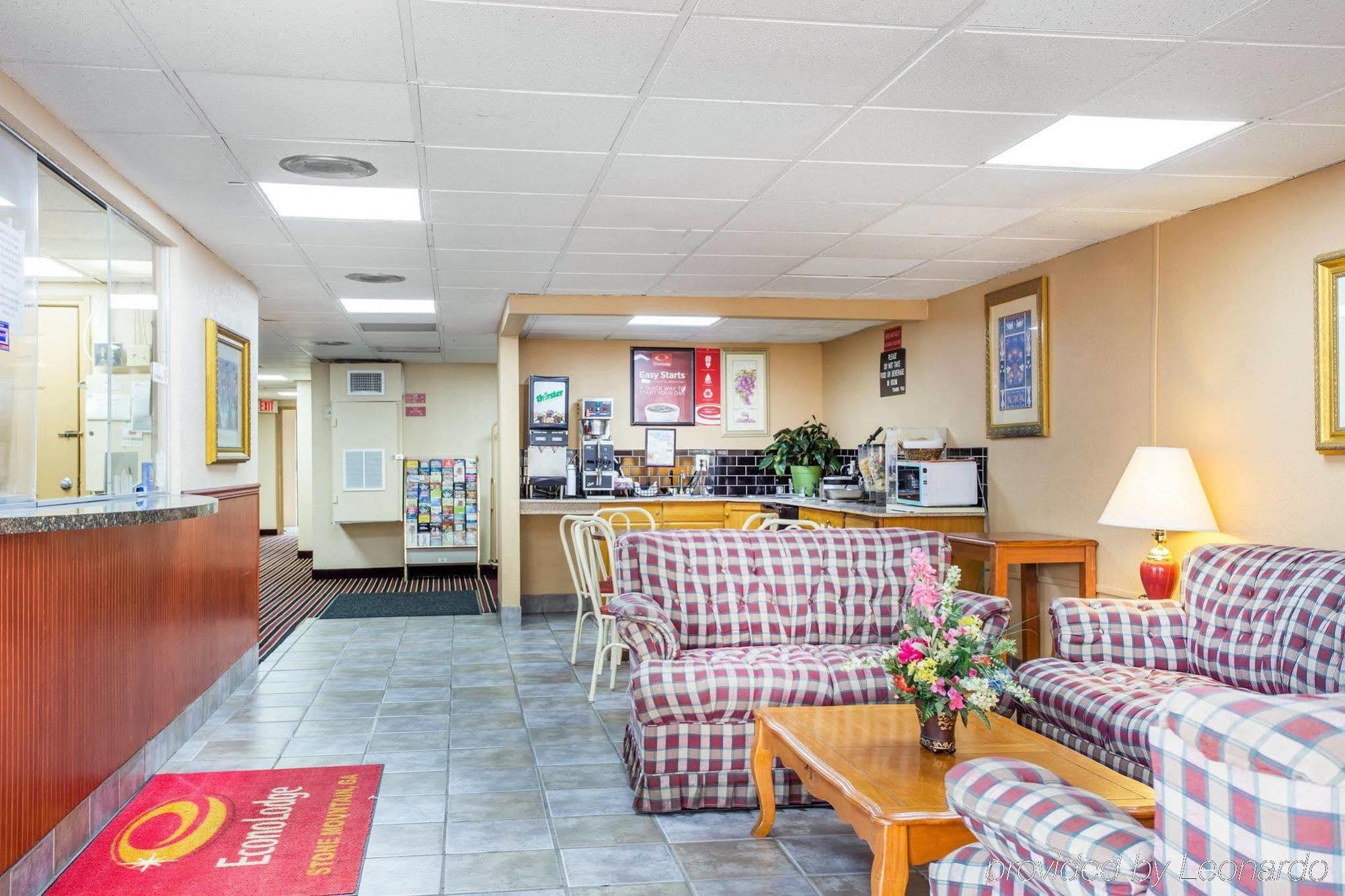 Rodeway Inn Stone Mountain Такер Экстерьер фото