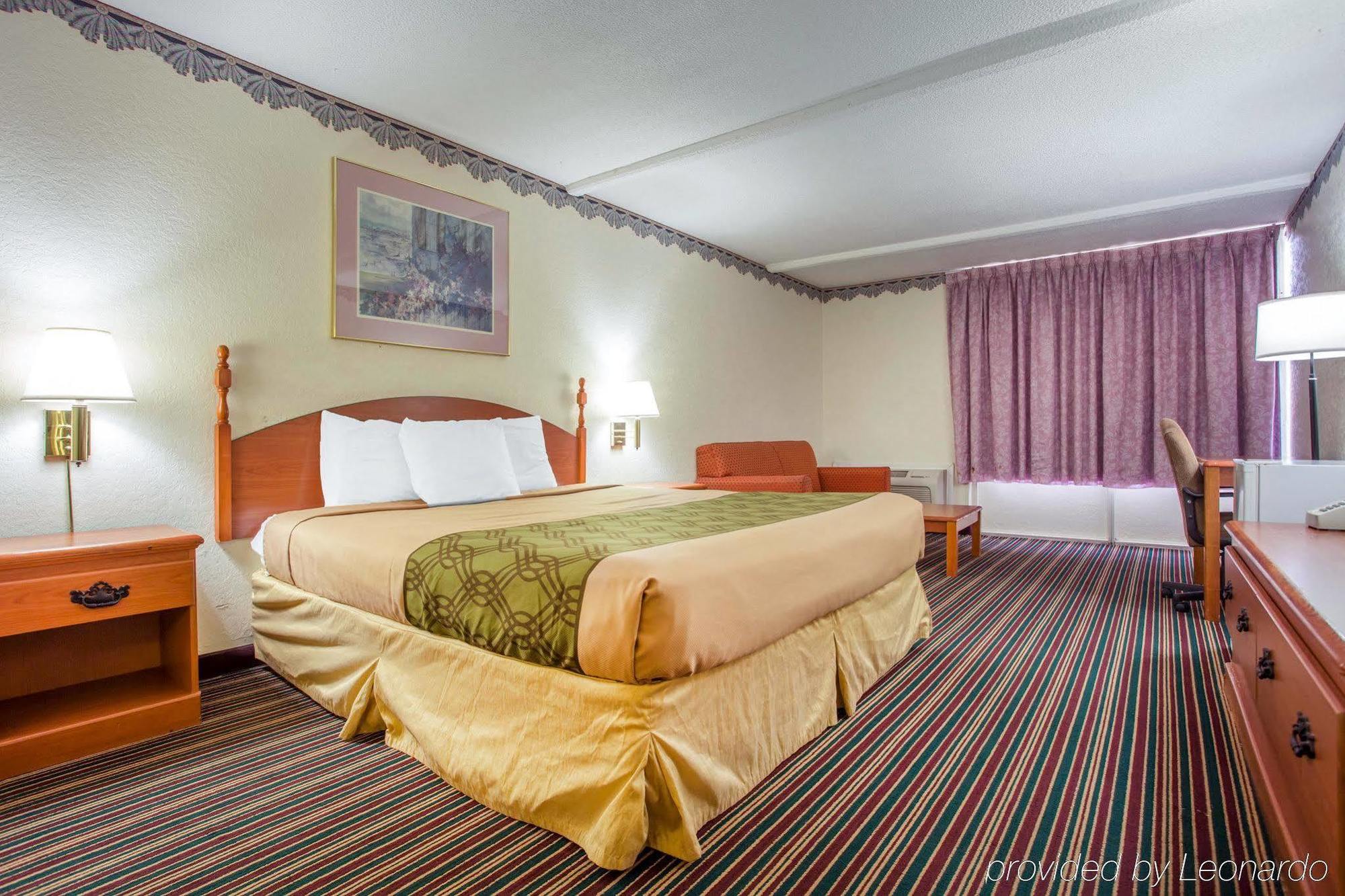 Rodeway Inn Stone Mountain Такер Экстерьер фото